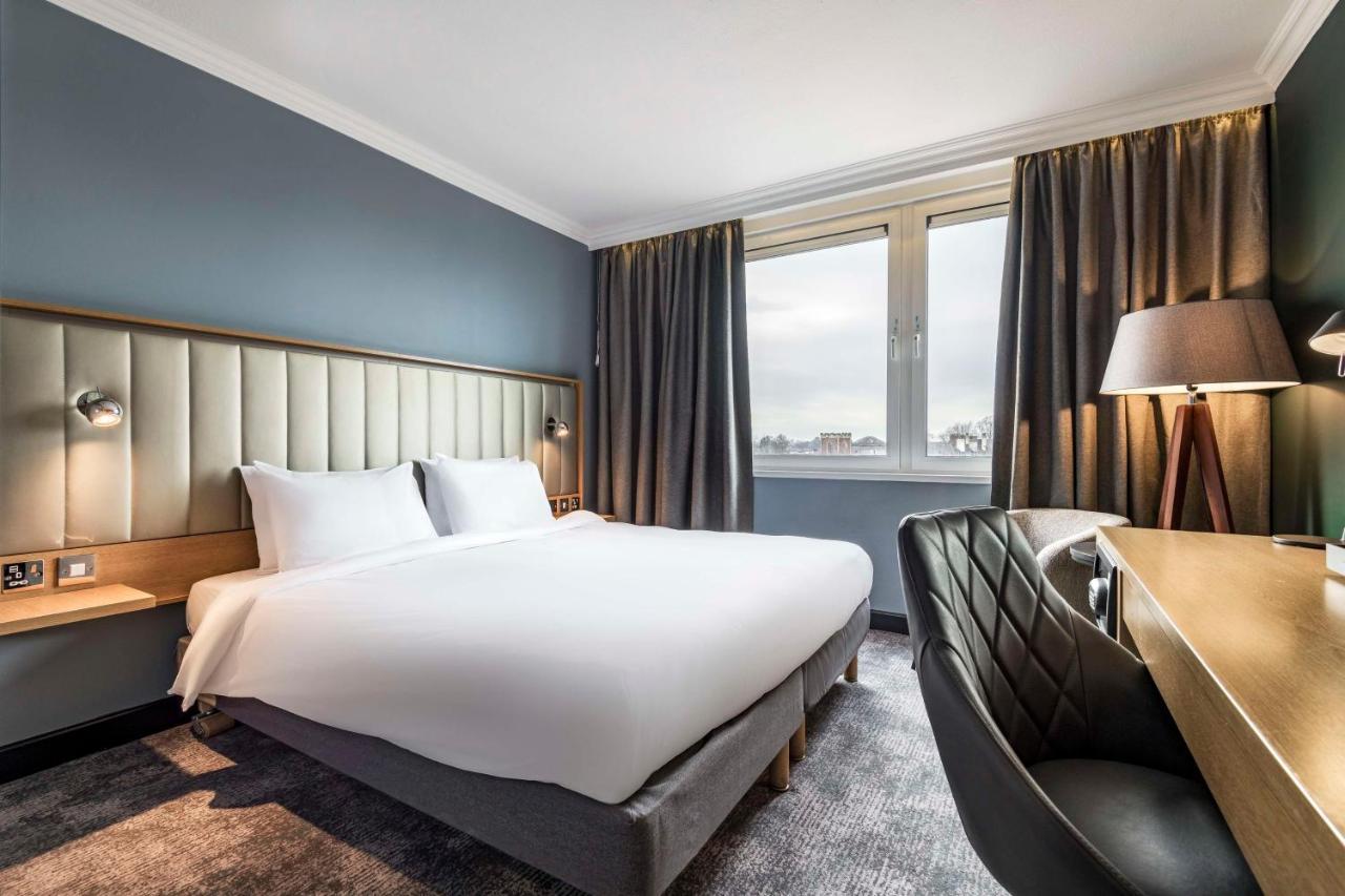 Radisson Hotel 4*
